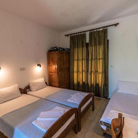 סקאלה פוטאמיאס Olive Studios And Apartments מראה חיצוני תמונה