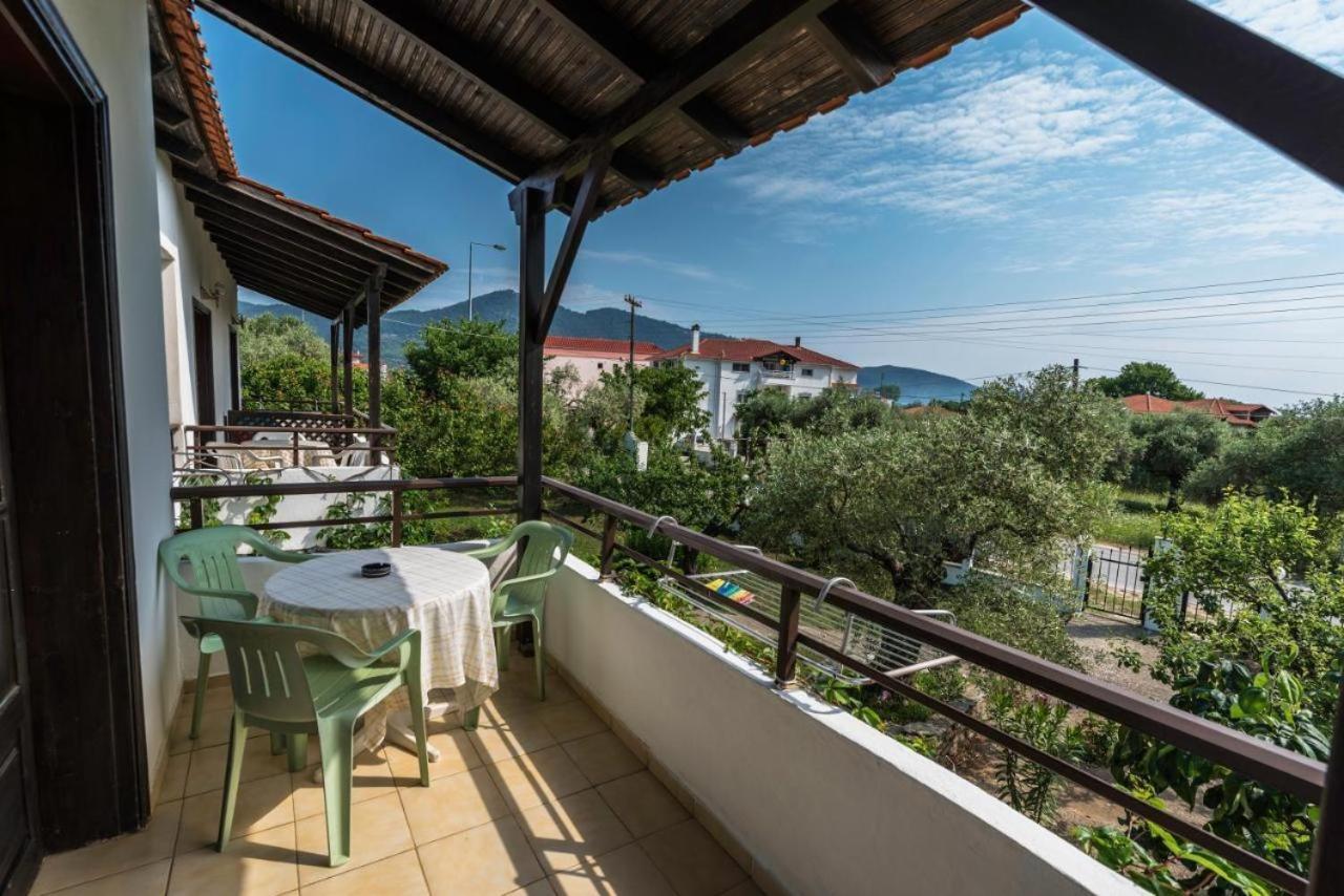 סקאלה פוטאמיאס Olive Studios And Apartments מראה חיצוני תמונה
