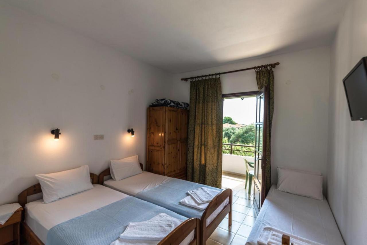 סקאלה פוטאמיאס Olive Studios And Apartments מראה חיצוני תמונה